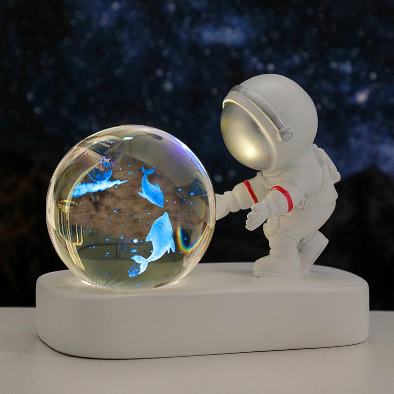 Cross-Border Astronaut Night Light: Starry Sky Crystal Ball with Luminous Base - Perfect Holiday Souvenir and Desktop Ornament.