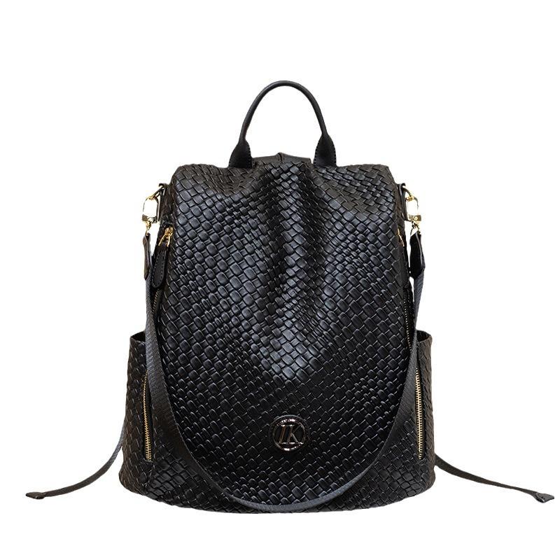 Кожаный рюкзак для женщин Модный дизайн для осени и зимы Нишевый туристический рюкзак Рюкзак большой вместимости чёрный 6140₽