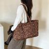 New leopard print bag autumn and winter niche casual lazy style shoulder bag large capacity commuter tote bag women