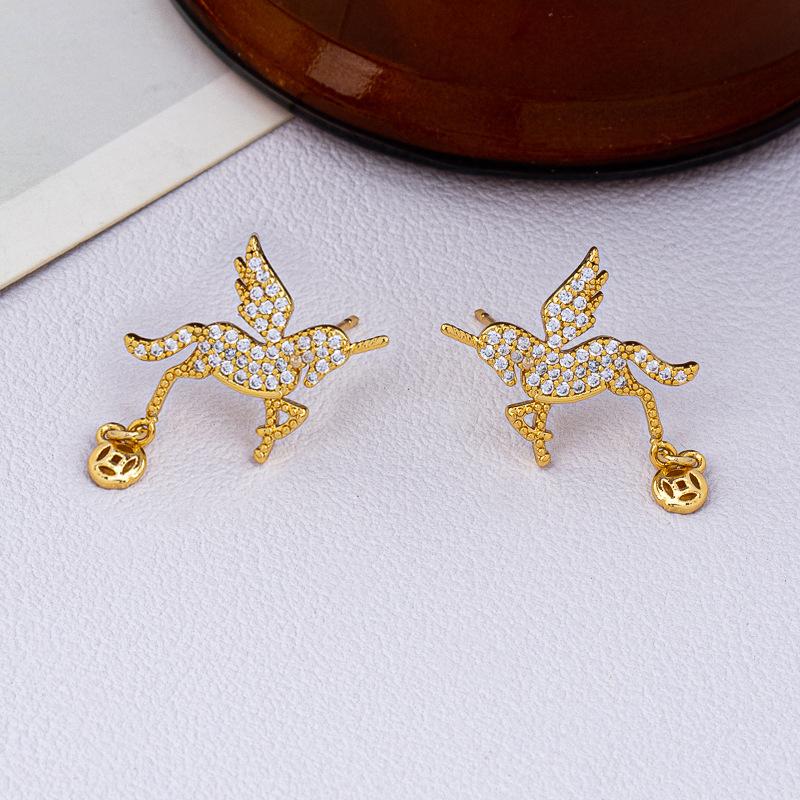 New Simple Micro-inlaid Zircon Unicorn Coin Pendant Earrings 911 Silver Needle Exquisite High-end Stud Earrings Women
