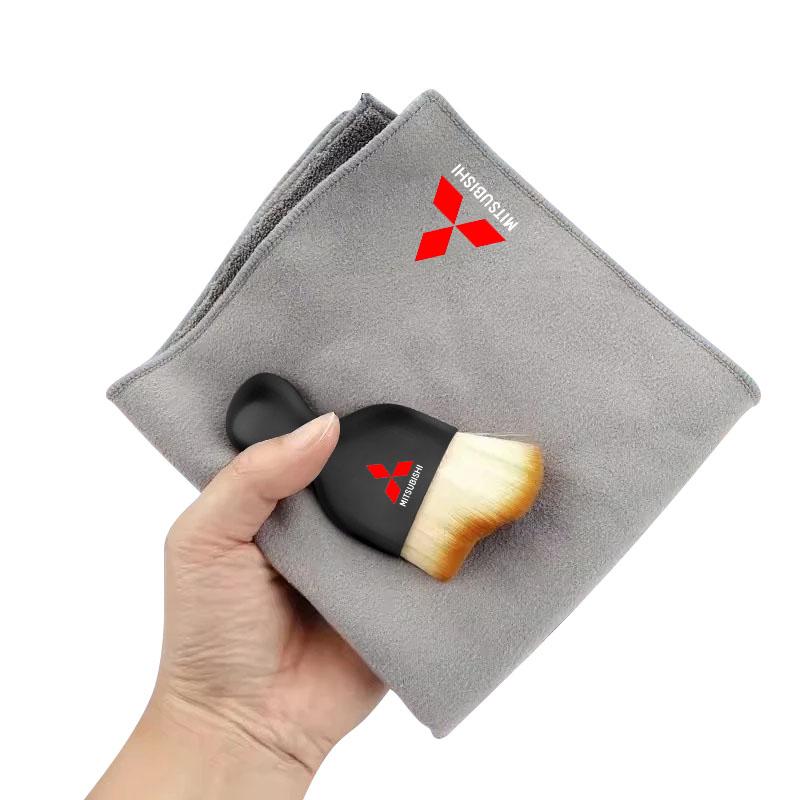 Car Interior Cleaning Soft Brush With Car Wash Towel Microfiber Cleaning Rag Cloth For Mitsubishi Pajero Outlander XL Montero