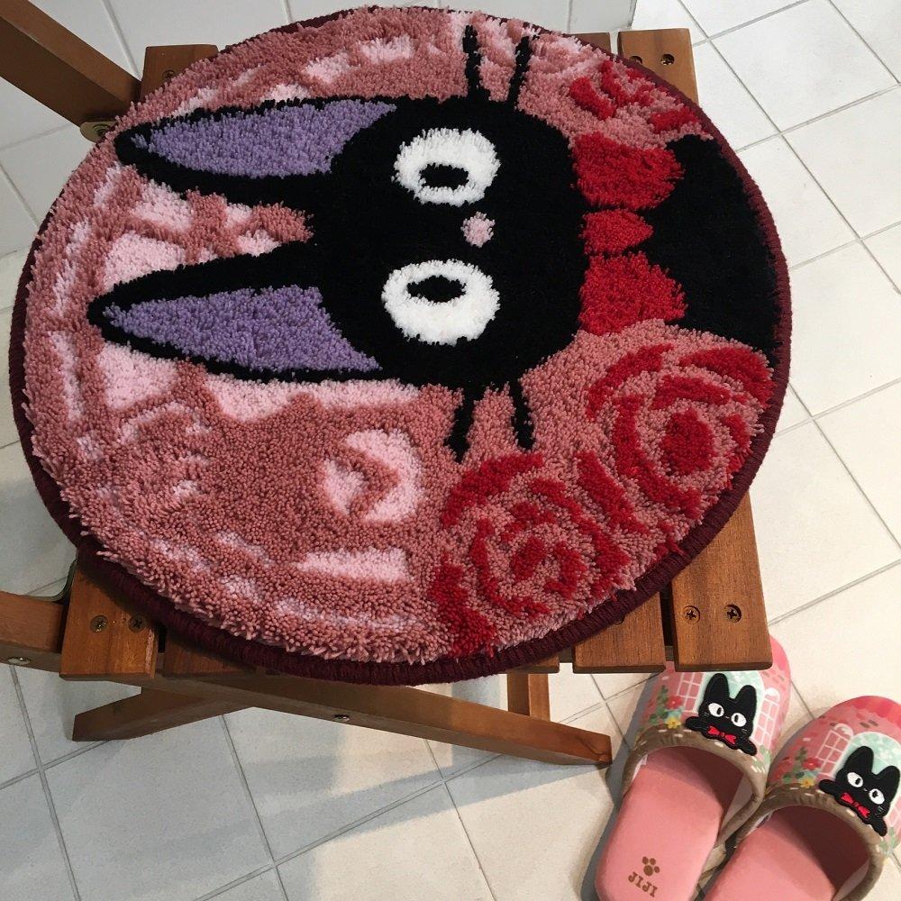 Senko Delivery Service Chair 38cm 91245 Kiki's Mat/Pad, Approx. Diameter, Pink, Cat, Ghibli, Acrylic,