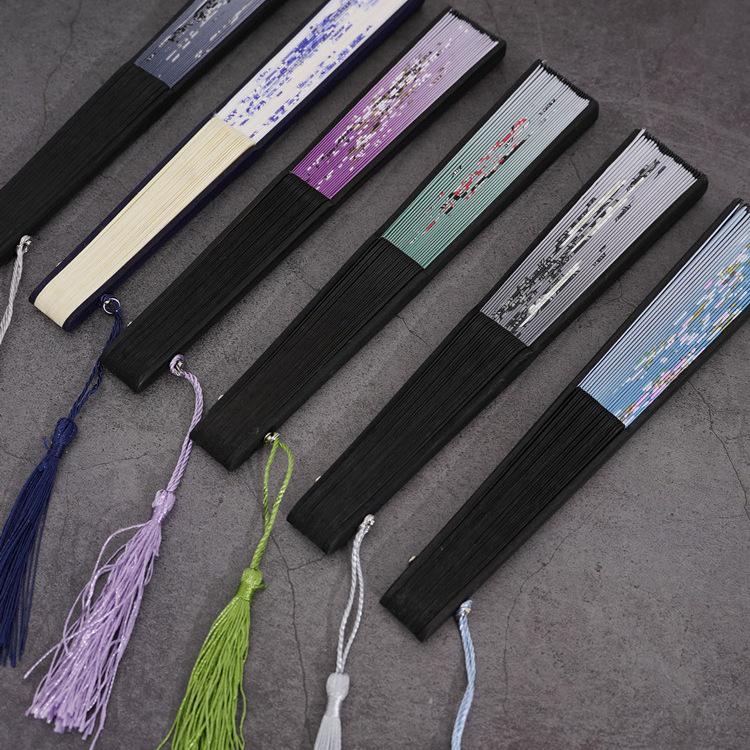 

Китайський класичний ручний складаний віяло з китицею - Бамбуковий аксесуар Hanfu Rainbow Fan