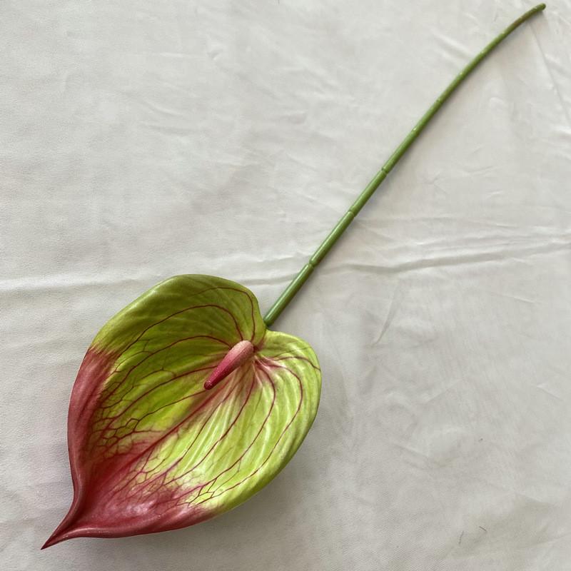 

Искусственное растение антуриум с цветами, реалистичный реквизит для украшения дома и офиса, для фотосъемки красный