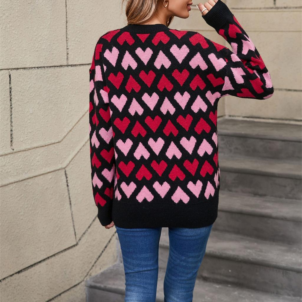 Women's Casual Fashion Round Neck Heart Sweater Knitted Bottoming Shirt