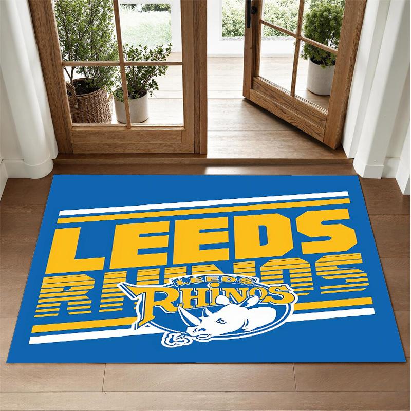 Leeds Rhinos Design Crystal Velvet Rug Soft Decorative Mat for Bedroom Entrance