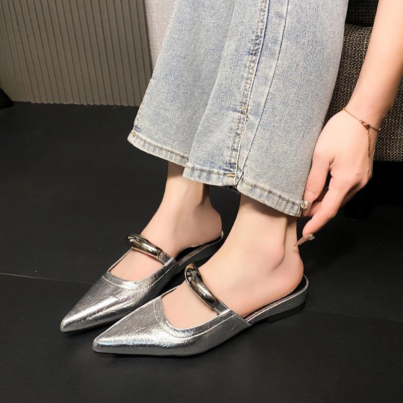 Pointed Shallow Mouth Cool Drag Women Wear Outside Summer New Baotou Metal Buckle Soft Bottom Non-slip Semi-drag