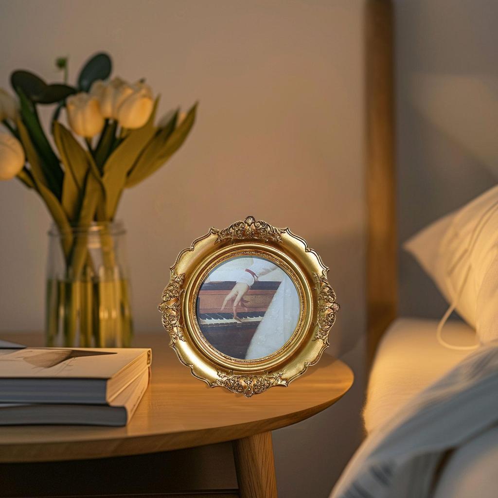 Round Picture Frame Crafting Ornament Multifunctional Retro Style Wall Mount Tabletop Decoration for Hallway Bedroom Bathroom