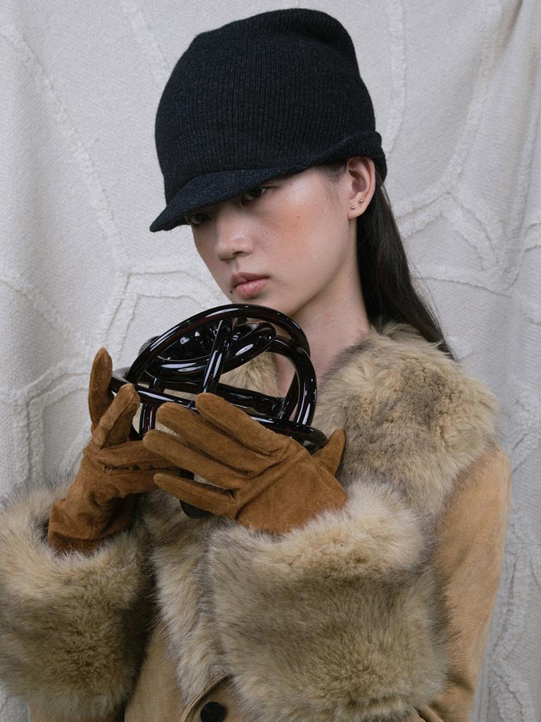 Eosseomnijeu Flap Knit Cap_Black