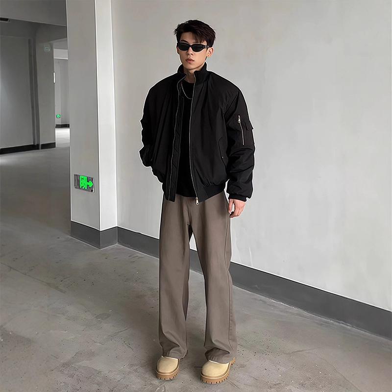 Cleanfit Herren Schwarze Gepolsterte Baumwoll-Bomberjacke, Kurzer Stehkragen, Hochwertiger Wintermantel