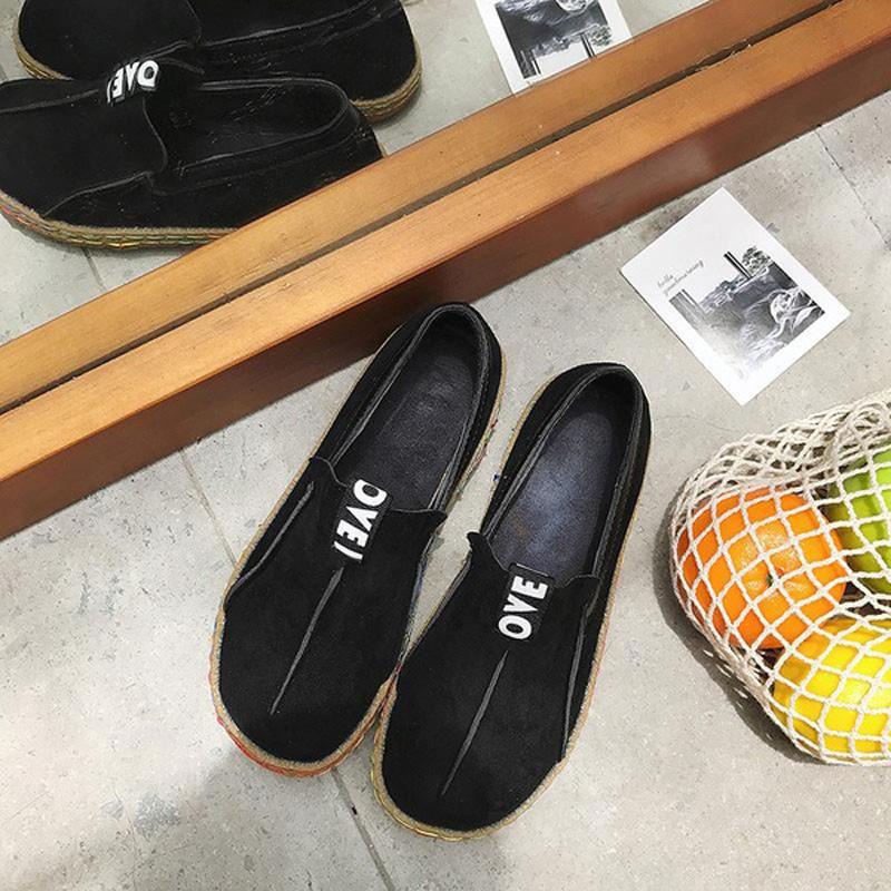 Elegant Women Round Toe Casual Pattern Flats With Wide Shallow Tendon Sole