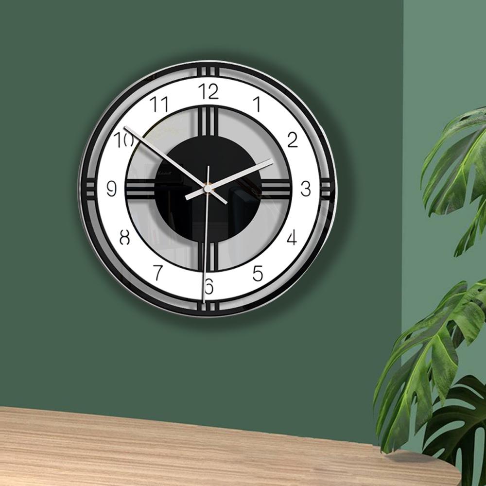 Minimalistické černo-bílé nástěnné hodiny: Dekorativní umění pro obývací pokoj nebo ložnici
