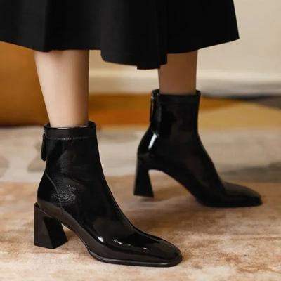 Moda Kobiety Eleganckie Wysokie Obcasy Buty Chelsea Seksowne Botki Nowe Buty z Grubymi Kwadratowymi Noskami Modne Buty Motocyklowe Pompy Botas 2024