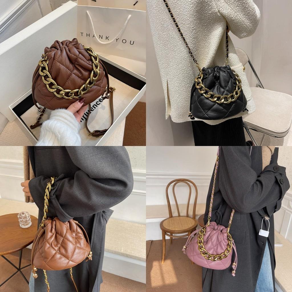 New Arrival Fashionable Diamond-patterned Chunky Chain Bucket Bag Women's Shoulder Crossbody Bag Simple Drawstring Wrinkled Bag