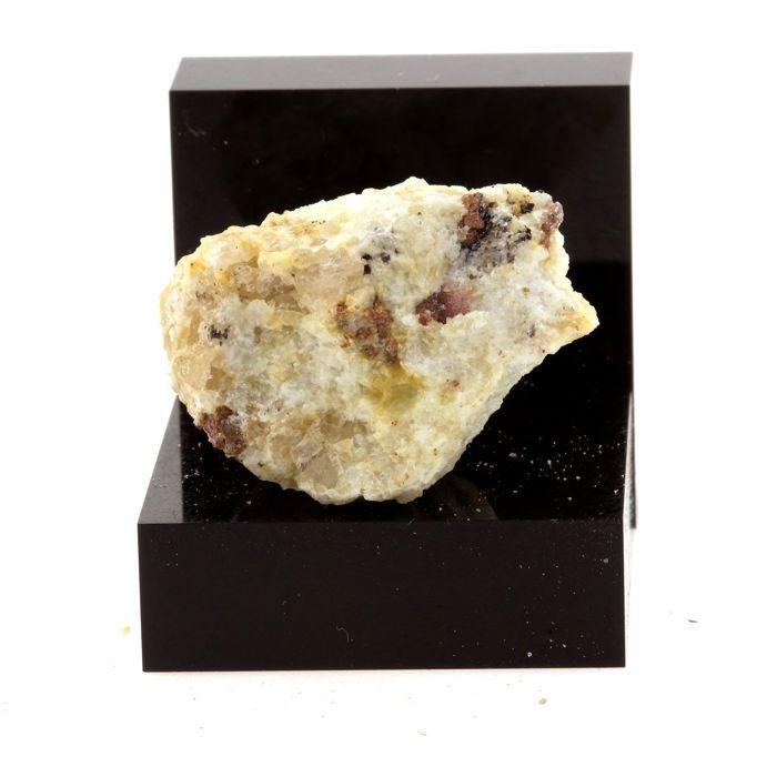 Grenat Schist 50.3 carats