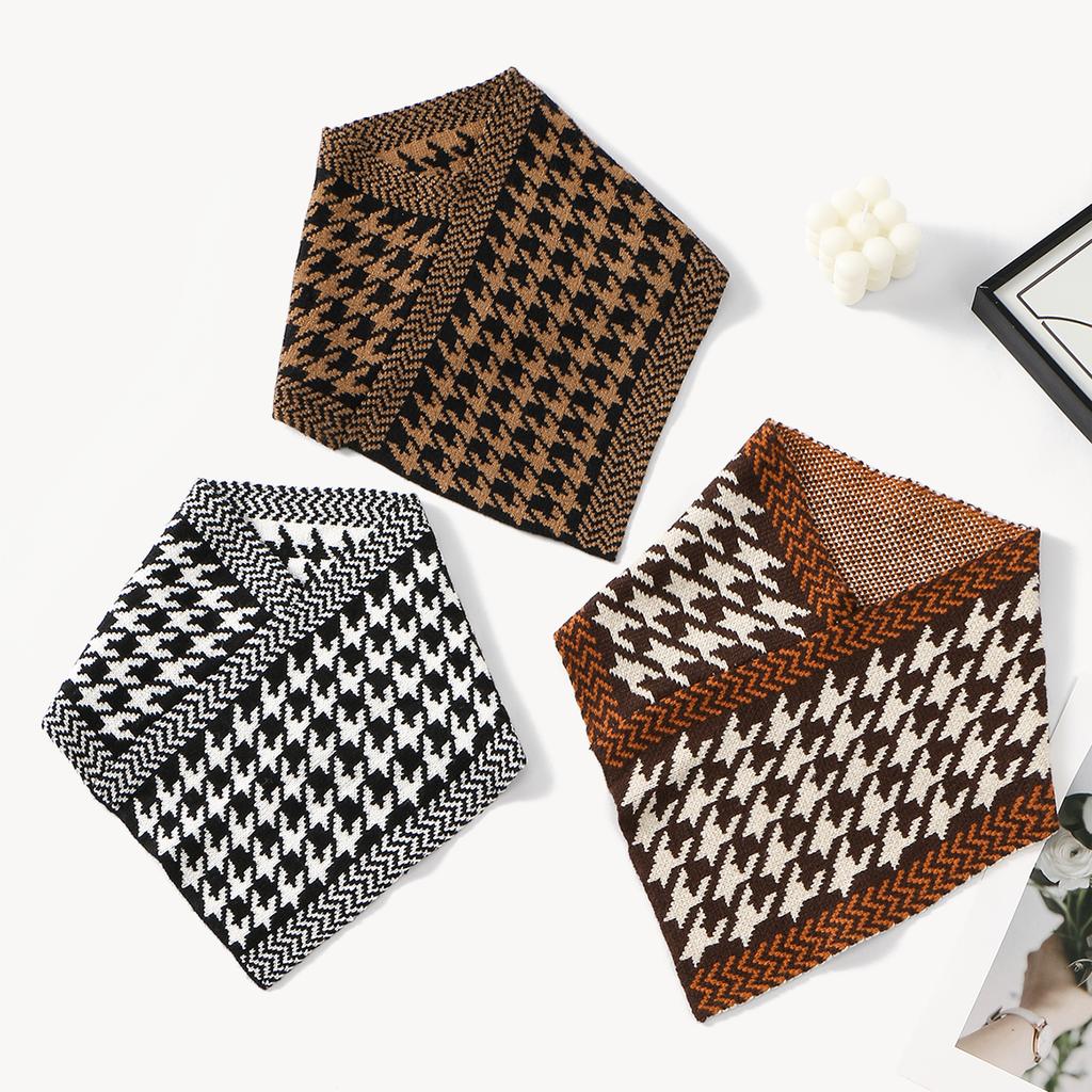 Korean Fashion Knitted Cotton Plaid Ring Scarf For Women Winter Warm Windproof Neck Protection Neck Cover Triangle Scarf