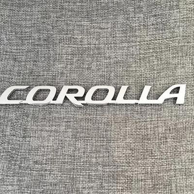 1 Stück 3D Glänzend Schwarz Silber Corolla Buchstaben Aufkleber Für Toyota Corolla Kofferraum Emblem Abzeichen Auto Zubehör Modifizierter Autoaufkleber