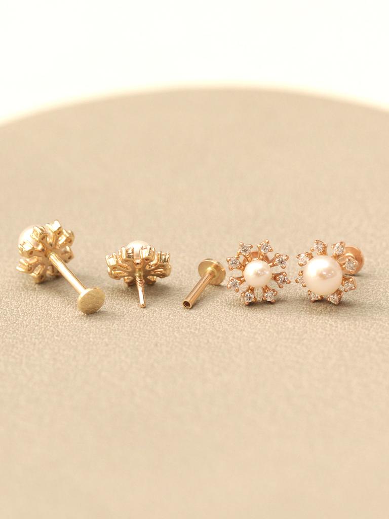 Minimalpiercing 14K Internal Pearl Cubic Flower Labret Piercing
