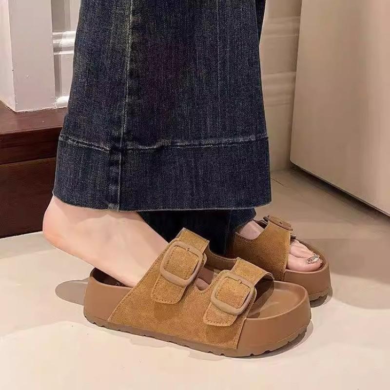 Platform shoes slippers women's summer new outer wear beach one-word drag high-end feeling with skirt cool slippers