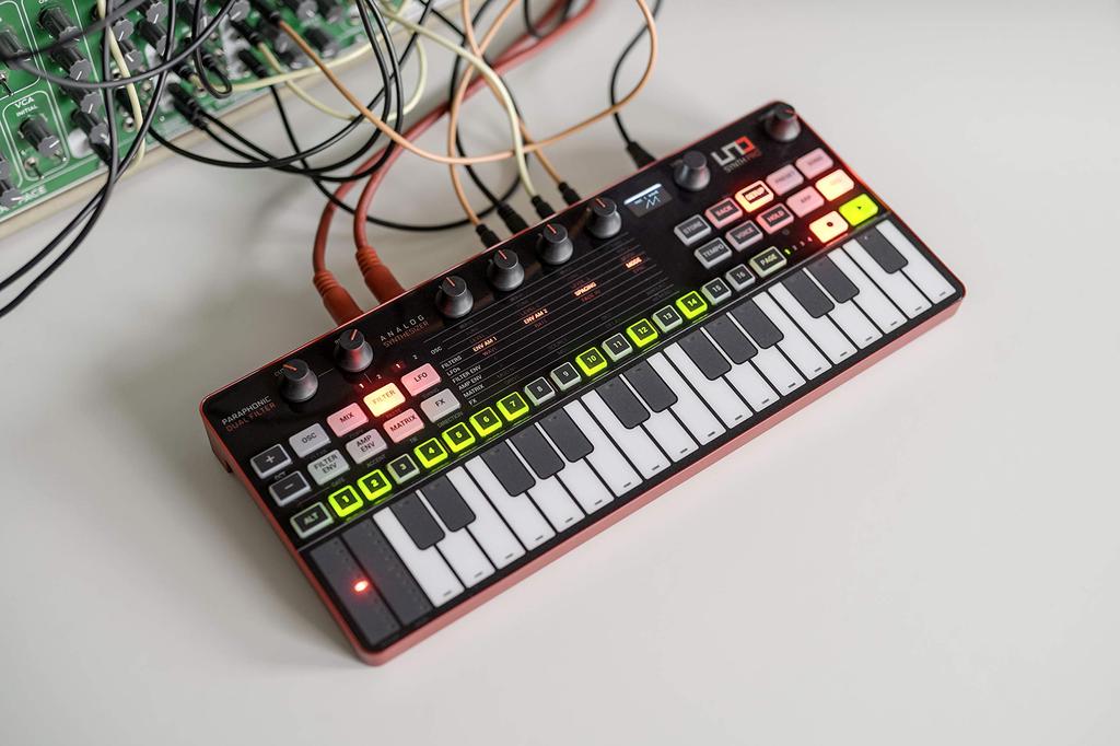 IK Multimedia UNO Synth Pro Desktop, 5.5*3*7cm, Official Japanese Product