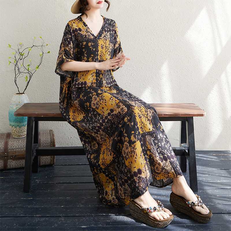 Ladies' Loose Artistic Beach Dress Retro Long Robe