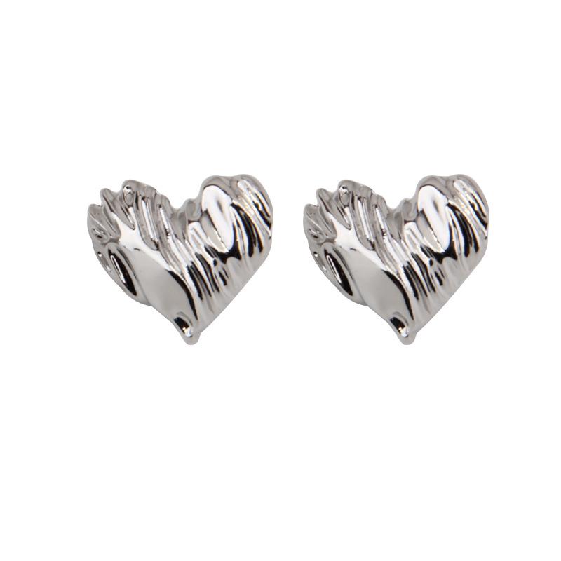 2024 French Retro Irregular Three-Dimensional Folded Metal Love Earrings