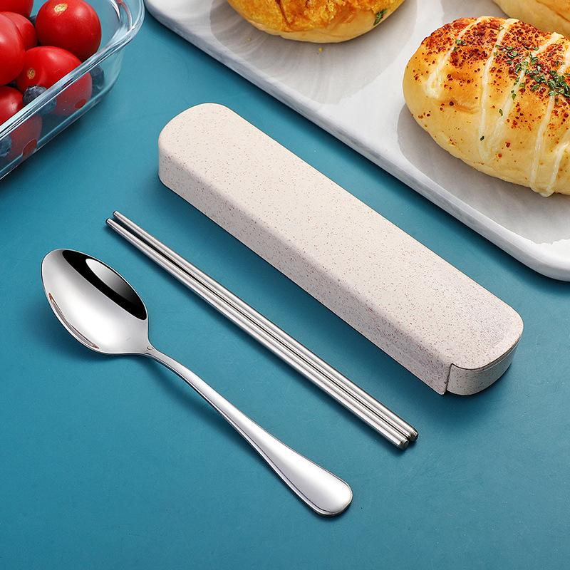 Stainless steel portable storage tableware set, chopsticks, spoons, student office workers with box, fork and spoon three-piece set