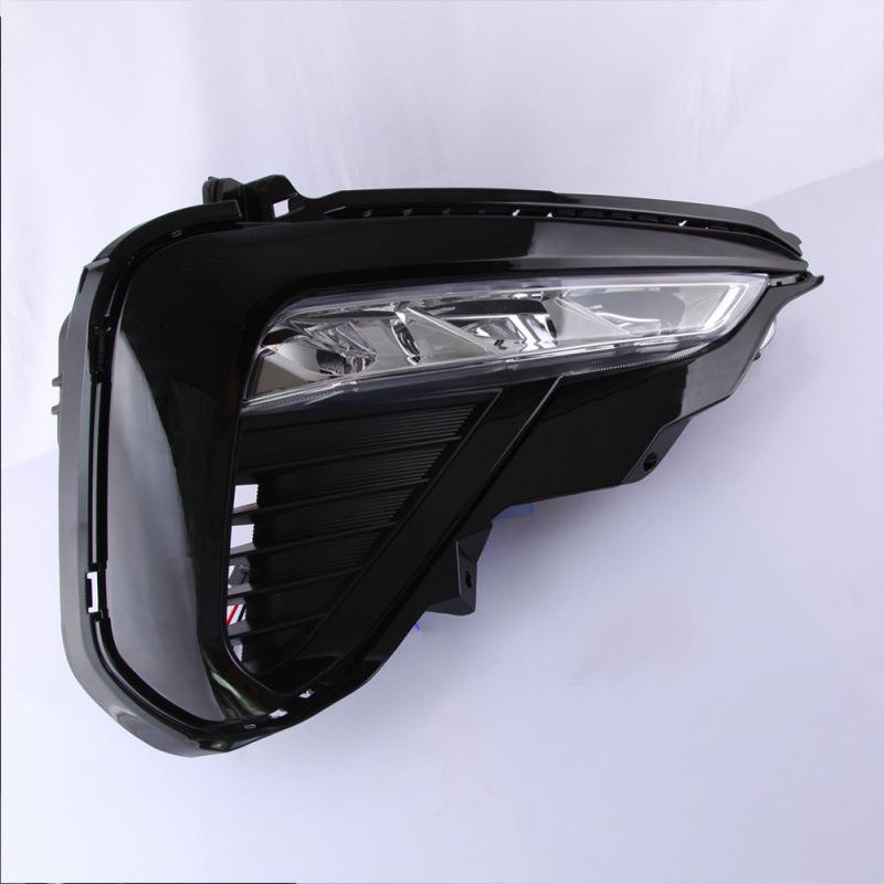 Kia K5 (2020+) Daytime Running Lights: White LED & Yellow Turn Signal