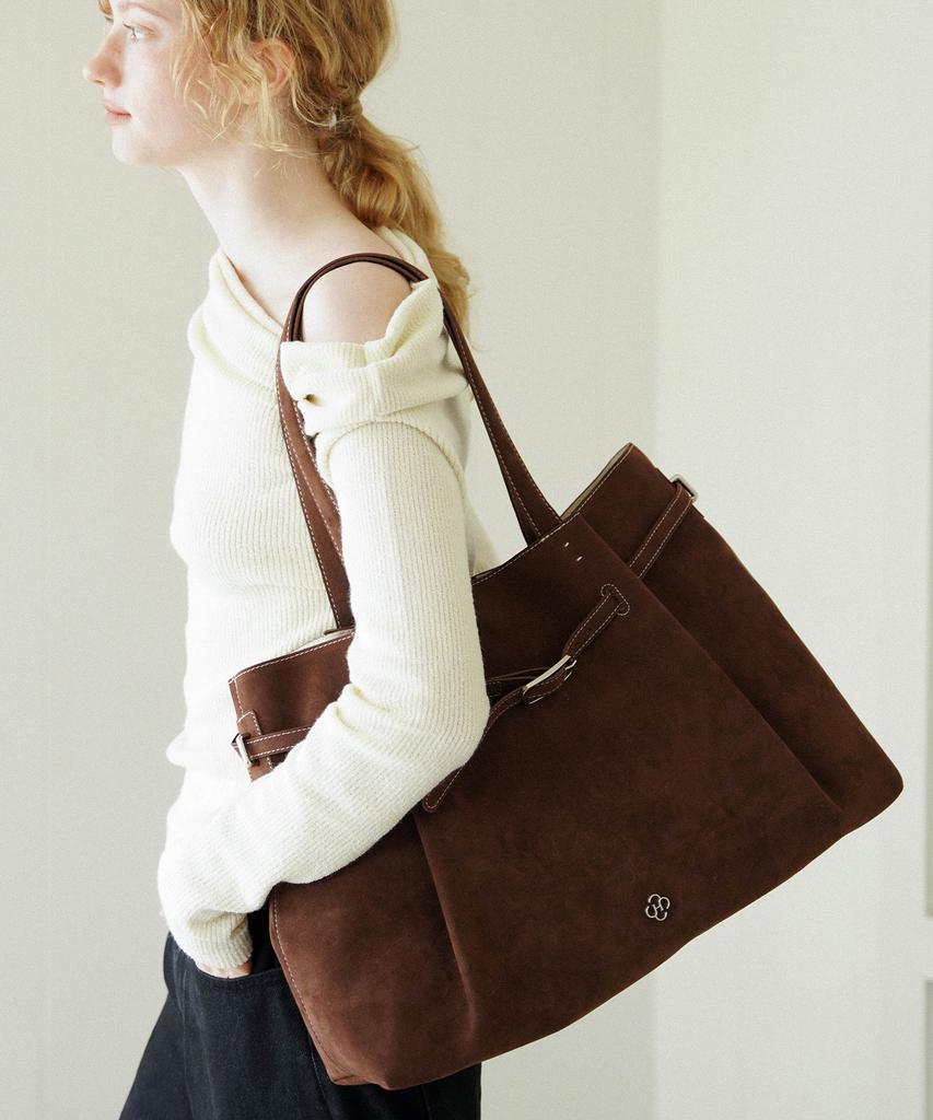 Heeari Fleur Suede Belted Bag_Brown