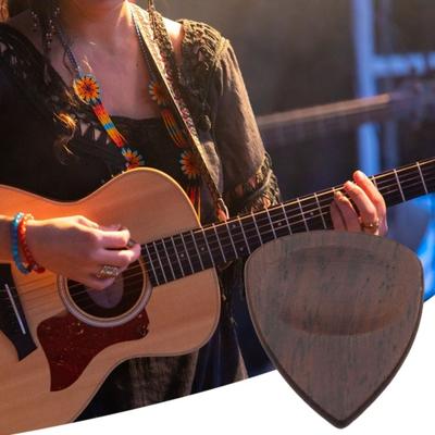 Wooden Guitar Pick Smooth Surface Burr-Free Compact Size Portable Handcrafted Guitar Pick Accessories