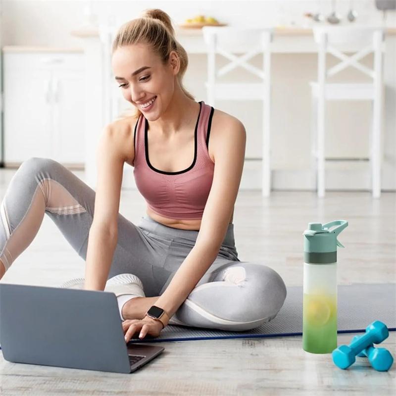 1-8PCS Spacious Outdoor Use Portable Handy Cup Straw Mist Water Bottle Running Exercise Outdoor Use Athletic Drinking Water Bottle