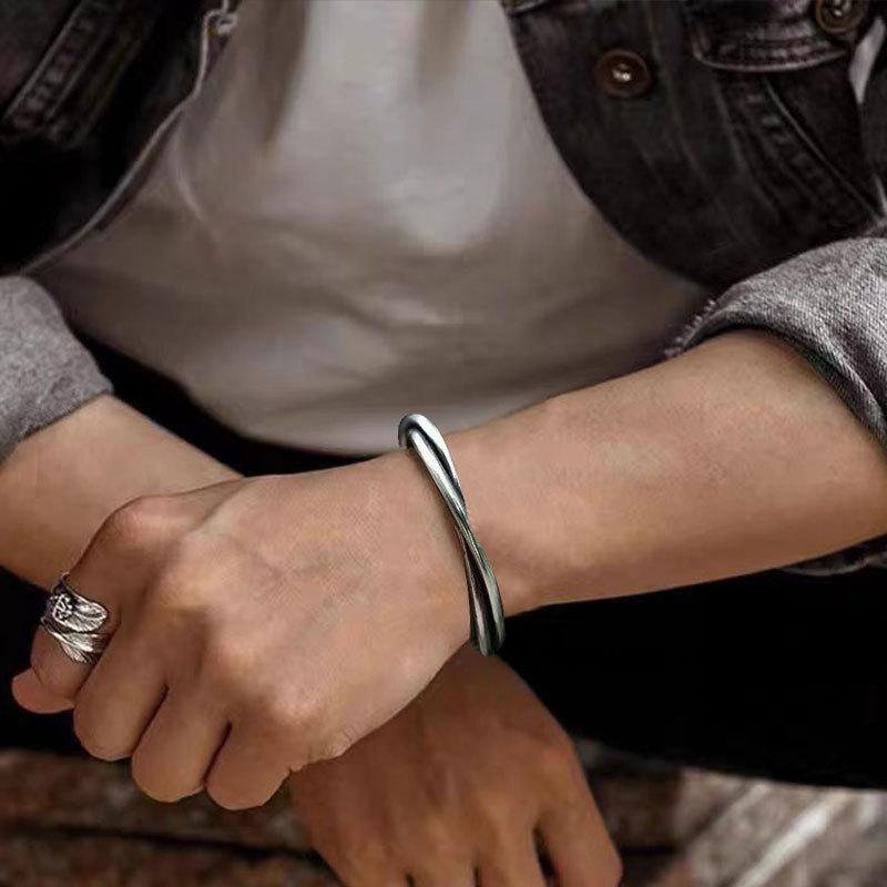 Lesklý Zavinovací Náramek Pánský Retro Retro Otevřený Náramek Niche Design Trendy Cool Šperky