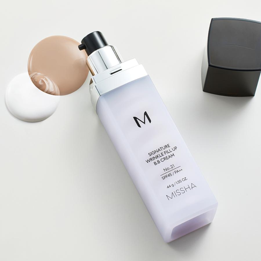 MISSHA M Signature Wrinkle Fill-Up BB Cream SPF45 PA++ 44g – 21 Beige Éclatant / 23 Beige Calme – Base Éclatante Anti-Rides