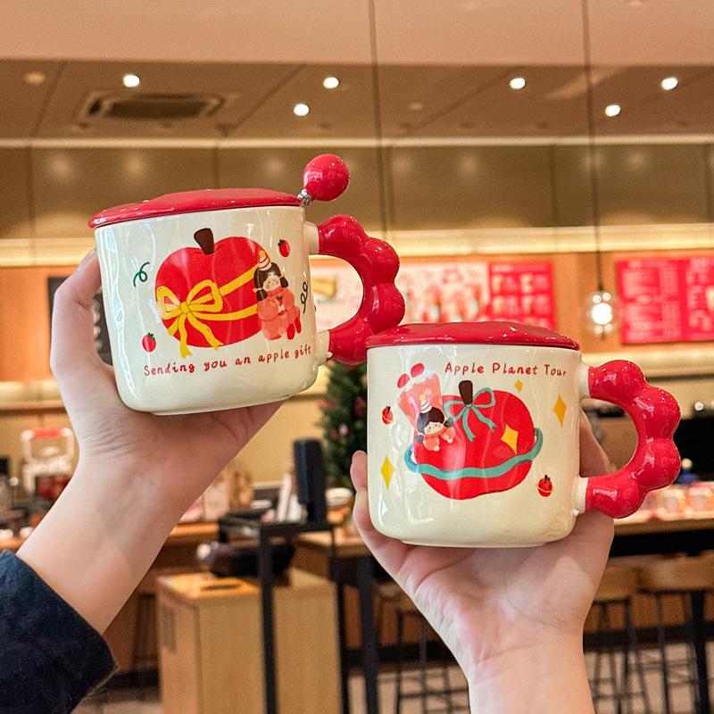 Girl Heart Apple Girl Cup Cute Ceramic Cup with Lid Spoon Girl Large Capacity Coffee Mug Souvenir