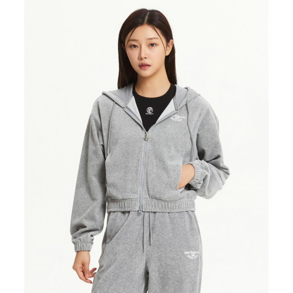 

New Balance Nbmde4w922 Женская велюровая толстовка с капюшоном на молнии серого цвета ACMGRAY/M090
