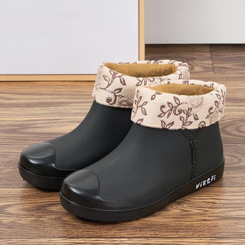 Winter Warm Fur Black Beige Purple Rain Boots Women's Fashion Non Slip Waterproof Short Tube Shoes Adult Rain Boots Velvet Rain