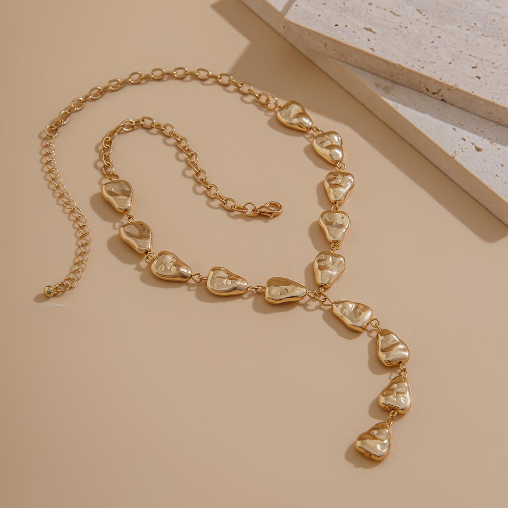 Irregular Baroque Y-shaped Collarbone Chain Cold Wind Flat Water Drop Pendant Necklace Female