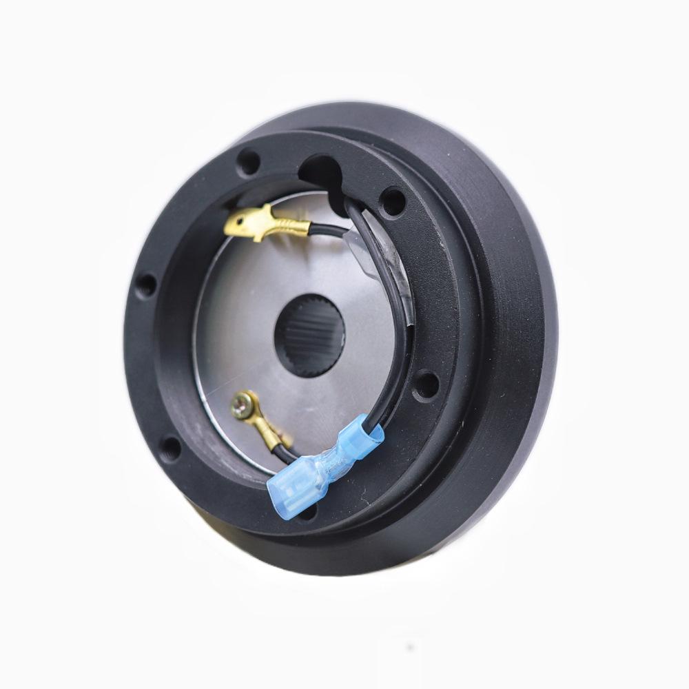 Cross Car Steering Wheel Adapter for Honda Accord/Civic/CRX & Acura 190H.