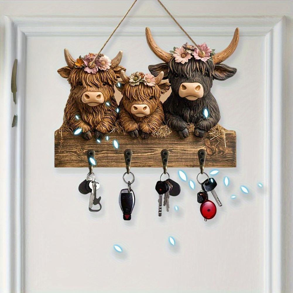 Wooden Cow Key Holder Highland Cow Ornaments Key Holder Wall Mounted Rustic 4 Hooks Cow Wall Decorative Rack Decorative Hooks