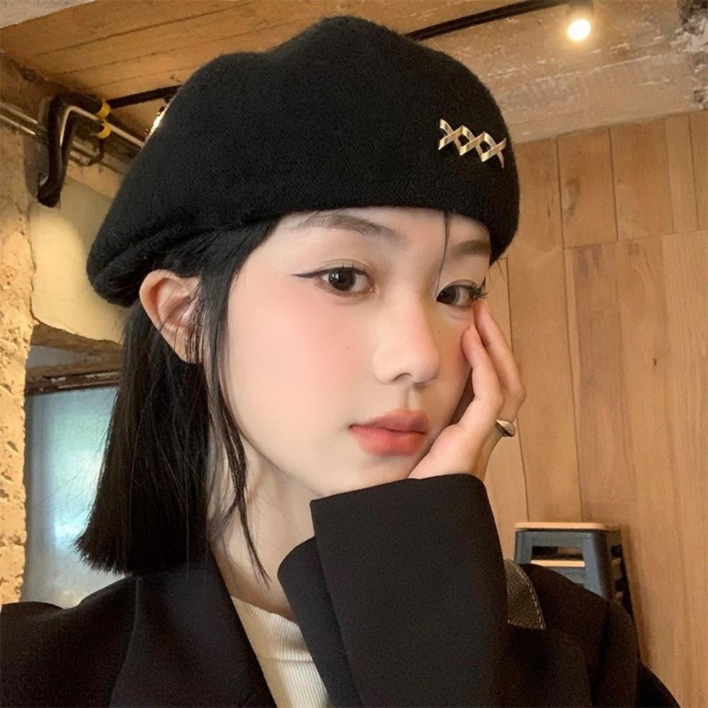 Knitted Woolen Berets Solid Color Octagonal Cap Casual Artist Cap  Party