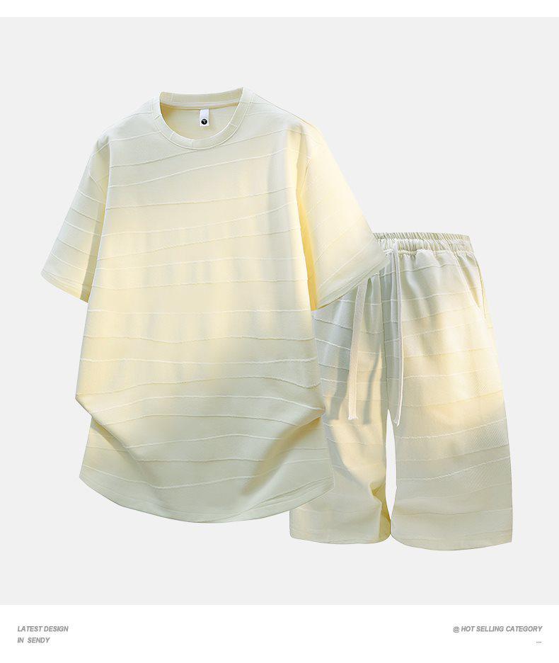 Trendy Men's Summer Jacquard Short Sleeve Round Neck T-shirt Set