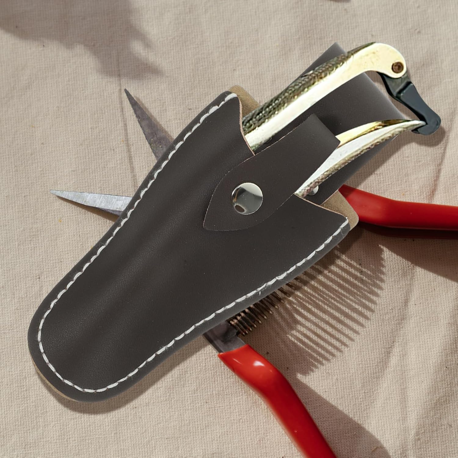 Kisangel 2pcs Garden Orchard Pruning Protective Leather Case Garden Pruner Pruning Shear Holder Gardening Equipment Case Branch Stand Pu Leather