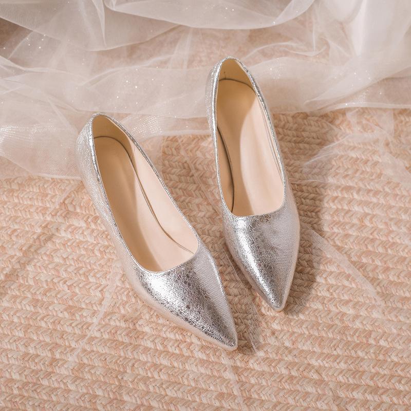 2025 summer new pointed head shallow mouth pleated temperament thin heel single shoes female banquet socialite French high heels