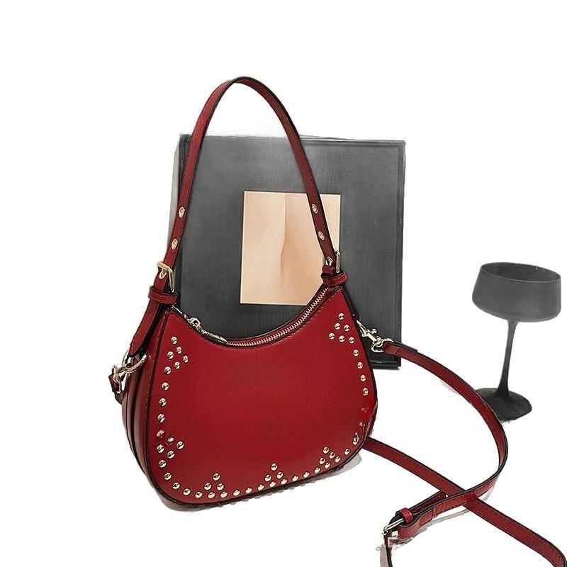 Women Pu Shoulder Bag With Minimalist Style And Internal Phone Pocket For Casual Outings