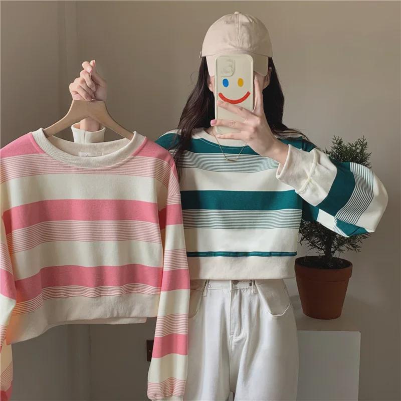 Women's Striped Contrast Color Long-Sleeve T-Shirt, Round Neck, Trendy Autumn/Winter Style for Female Students