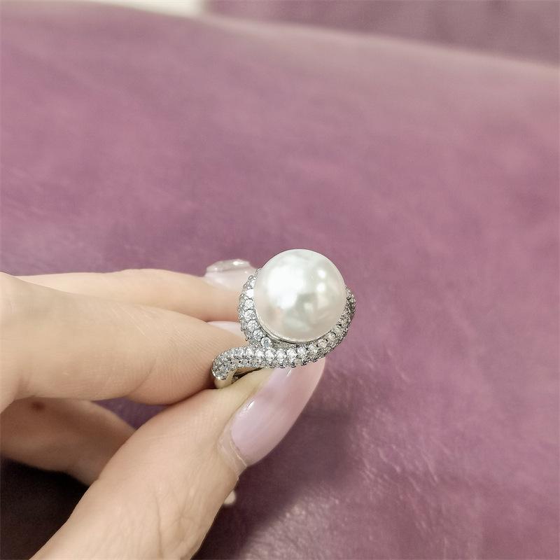 Elegant Retro French-Style Pearl Ring for Women - Trendy Gift from Viral Douyin Xiaohongshu Adjustable Opening
