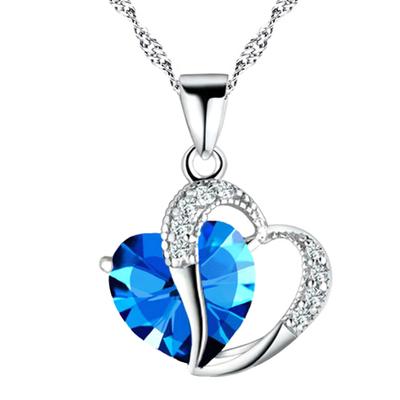 Pendant Necklace Cubic Zirconia Inlaid Jewelry Gift Heart Shape Women Fashion Pendant Necklace for Daily Life