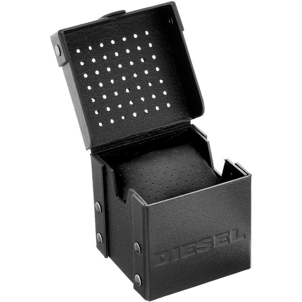 Diesel DZ4582 Mega Chief Analog Siyah Kadran Erkek Saati