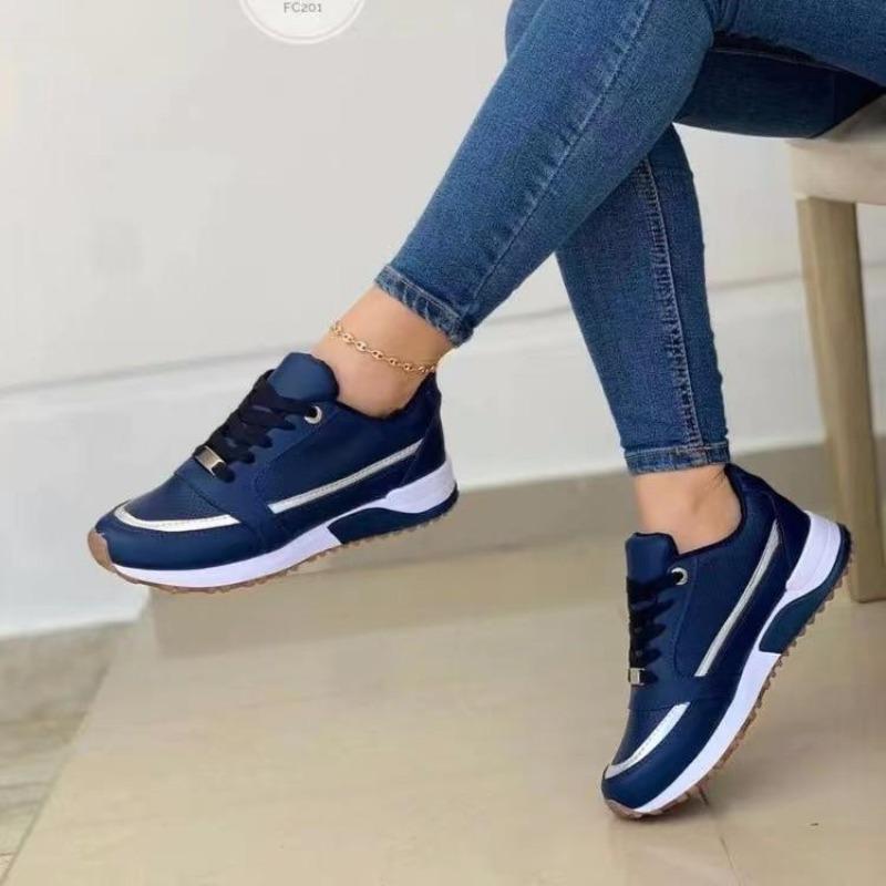 Spring and Autumn New Round Toe Thick Soled Low Top Lace Up Flat Bottom Casual Sports Shoes