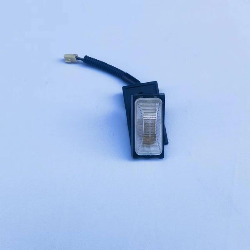 Dongfeng Mengshi EQ2050 Front Marker Light Assembly